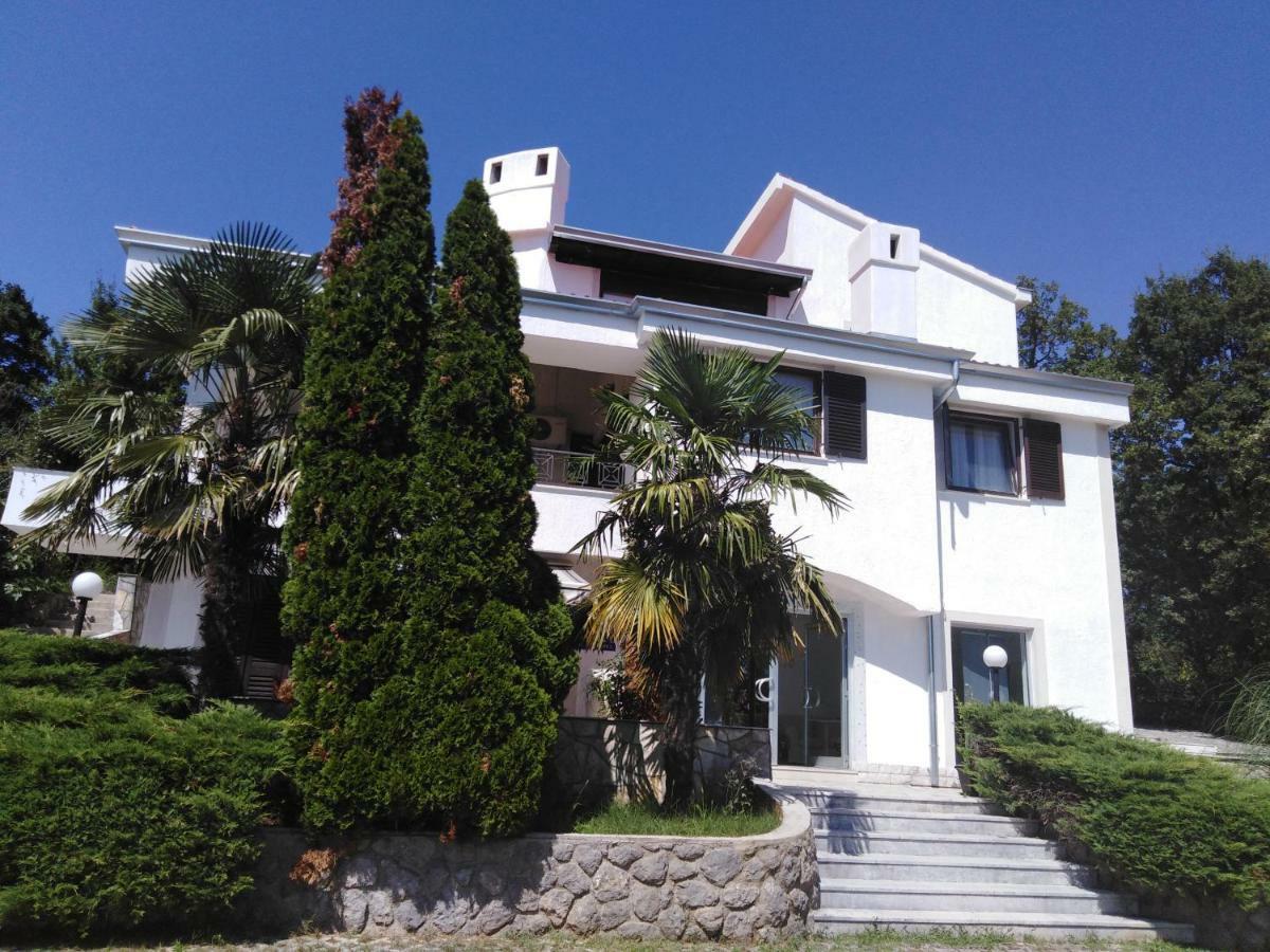 Apartment&Room Romano Matulji Ngoại thất bức ảnh